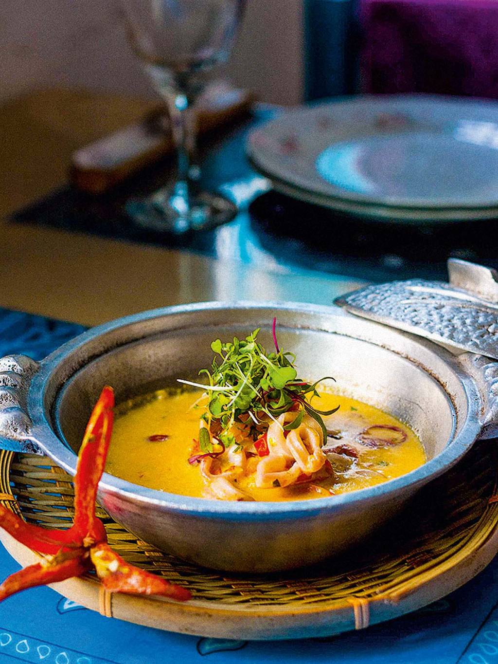 Caldeirada de frutos do mar, do restaurante Marakuthai, no Itaim Bibi.