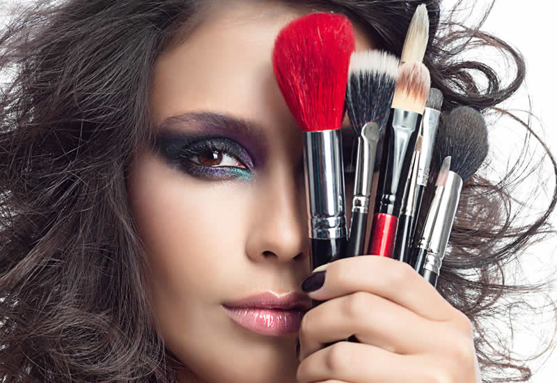 Vinte maquiadores influentes para você seguir no Instagram