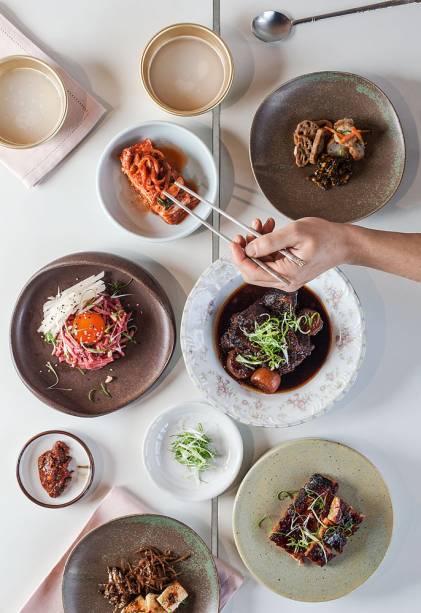 Komah: conjunto de entradinhas coreanas Komah: conjunto de entradinhas coreanas