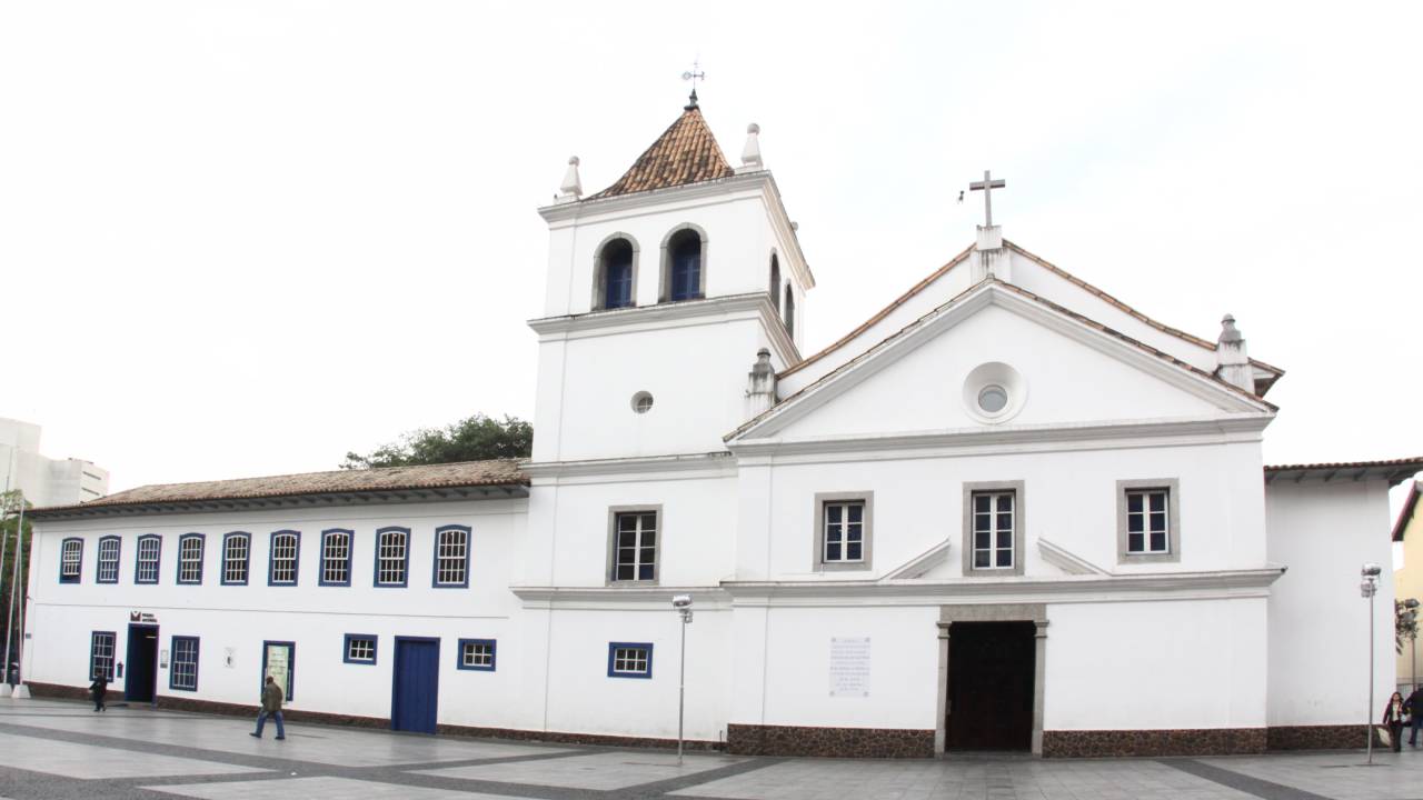 Pateo Colegio