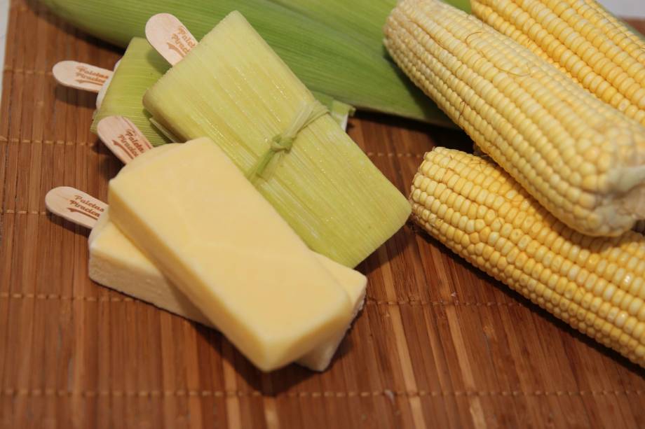 	Paletas de Piracicaba: paleta de pamonha embrulhada na própria palha de milho 