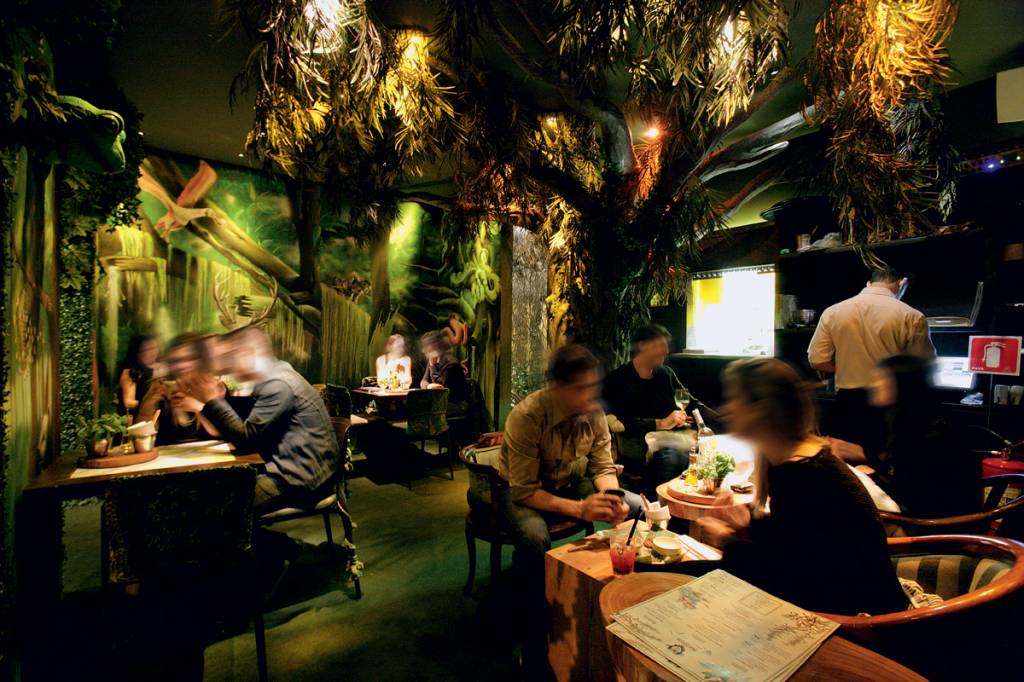 Oito bares com ambientes de impressionar