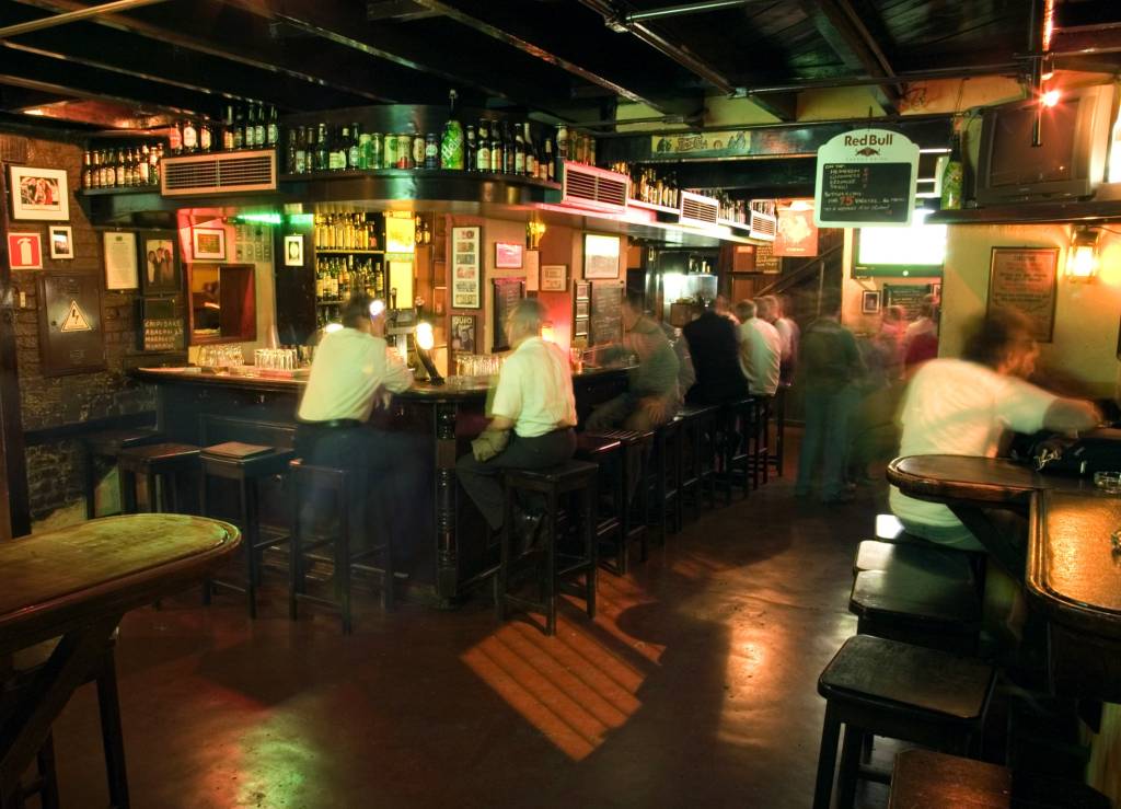 COMER & BEBER 2016/2017: pubs