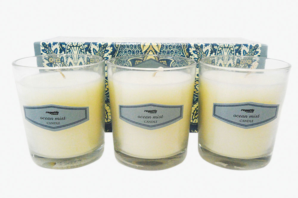 Kit com tr&ecirc;s velas arom&aacute;ticas
