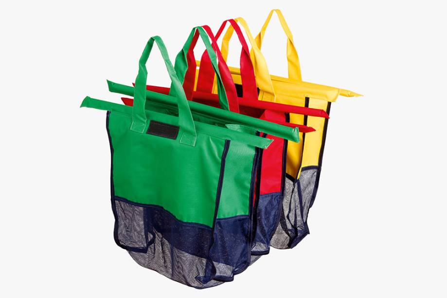 Conjunto com quatro sacolas de compras que se encaixam no carrinho de supermercado Conjunto com quatro sacolas de compras que se encaixam no carrinho de supermercado