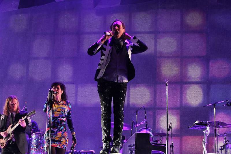 Arcade Fire fez uma apresenta&ccedil;&atilde;o eletrizante para fechar o Lollapalooza 2014