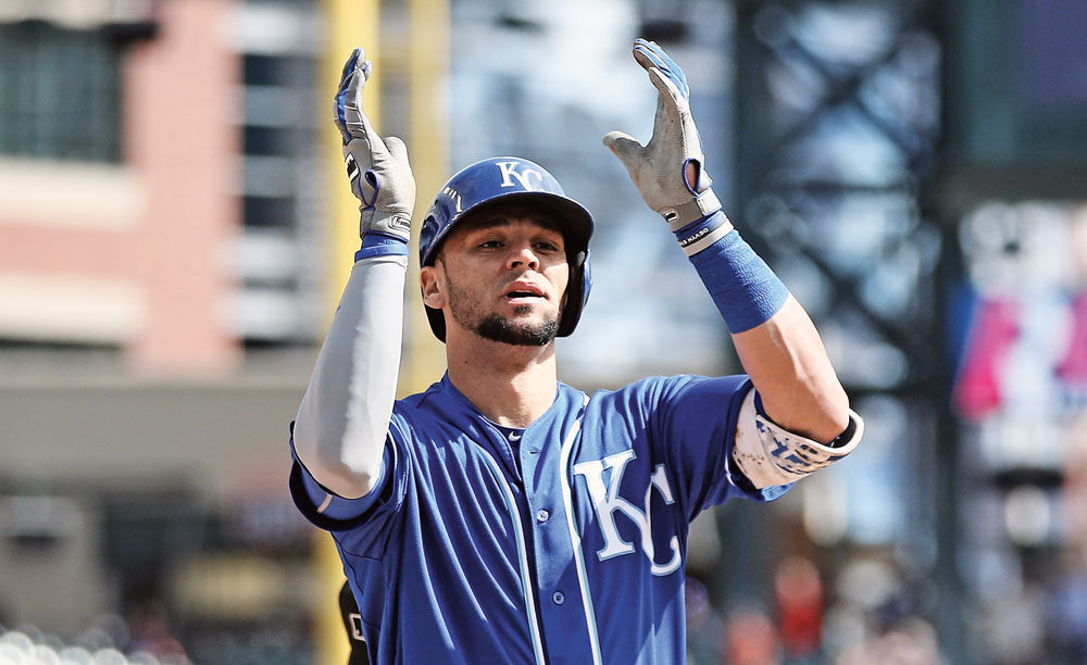 Jogador de beisebol paulistano faz sucesso na liga americana