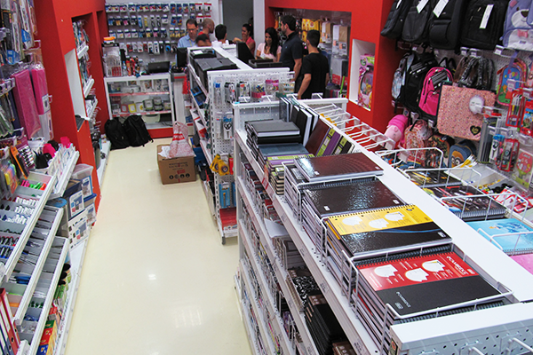 loja staples brasil - foto de abre