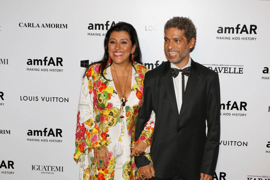 Regina Cas&eacute; e Estev&atilde;o Ciavatta