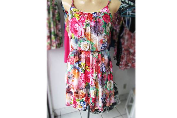 Vestido estampado: 50 reais na R&S Modas (Rua Dr. C&eacute;sar Castiglioni J&uacute;nior, 238, loja 2, Casa Verde)