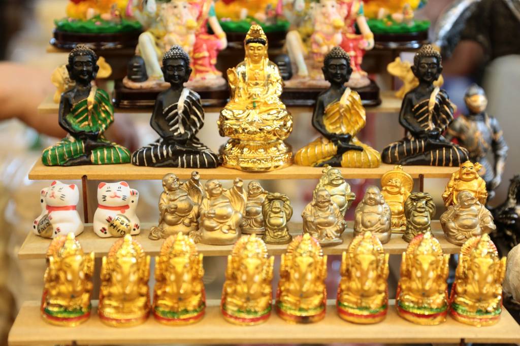 As atrações da Feira Mística no Clube Homs