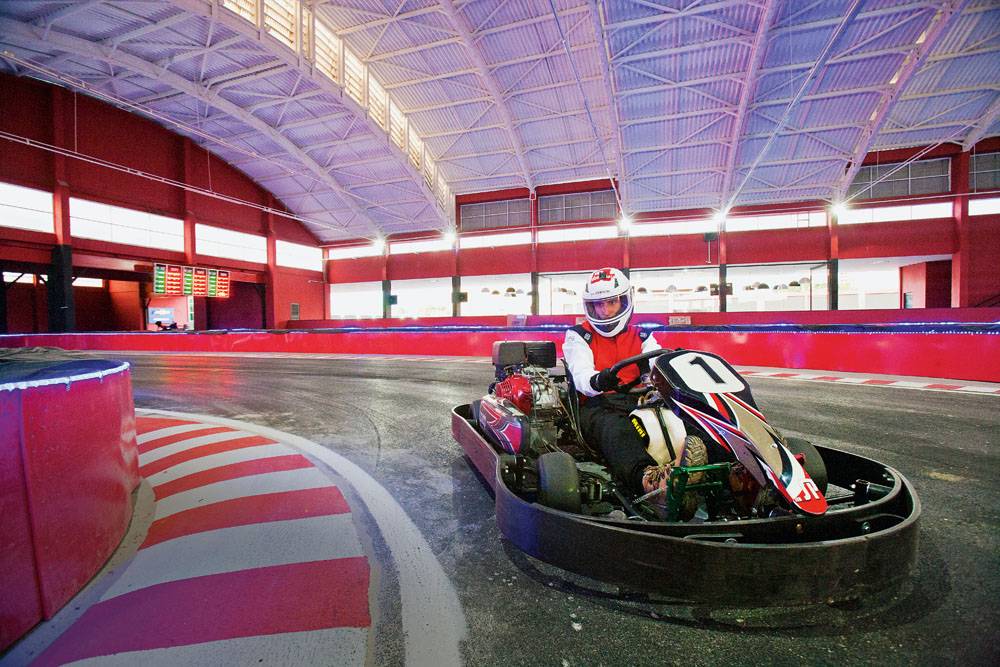Kartódromo abre nesta semana com a maior pista da cidade