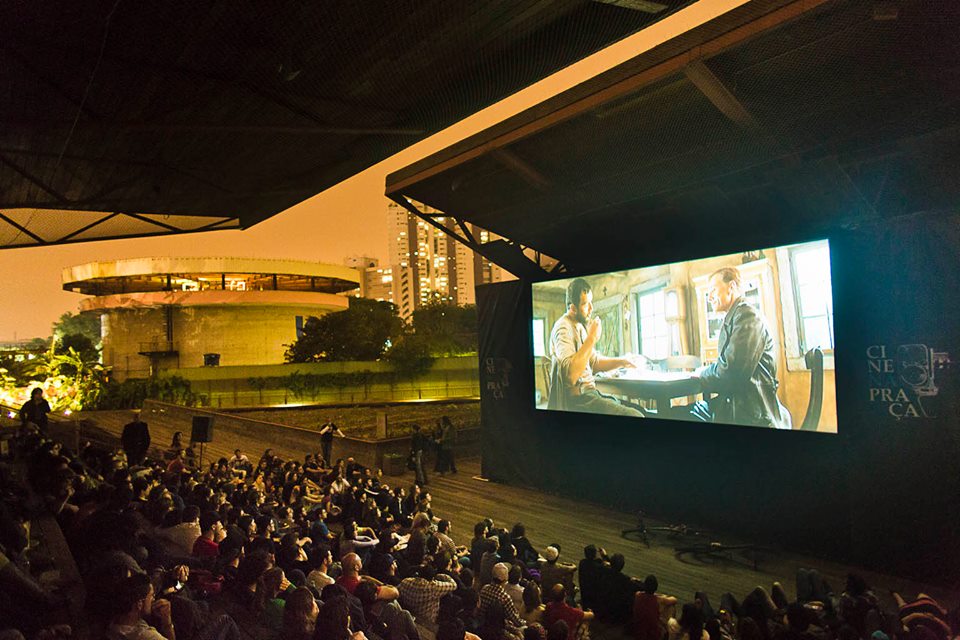 cine praça victor civita
