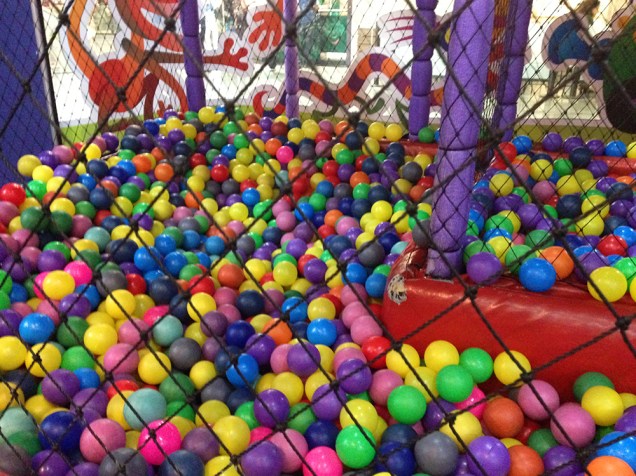 Playland Eldorado: almofadado em condi&ccedil;&otilde;es ruins de conserva&ccedil;&atilde;o