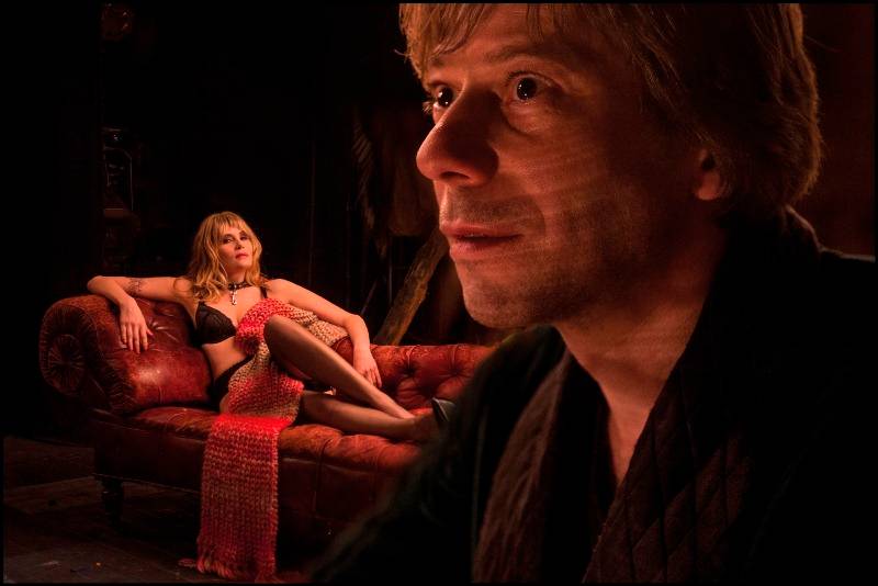 A Pele de V&ecirc;nus: Vanda (Emmanuelle Seigner) e Mathieu Amalric