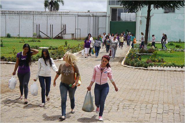 Cativas - Presas pelo Coração: drama conta a história de sete mulheres apaixonadas por presidiários Cativas - Presas pelo Coração: drama conta a história de sete mulheres apaixonadas por presidiários