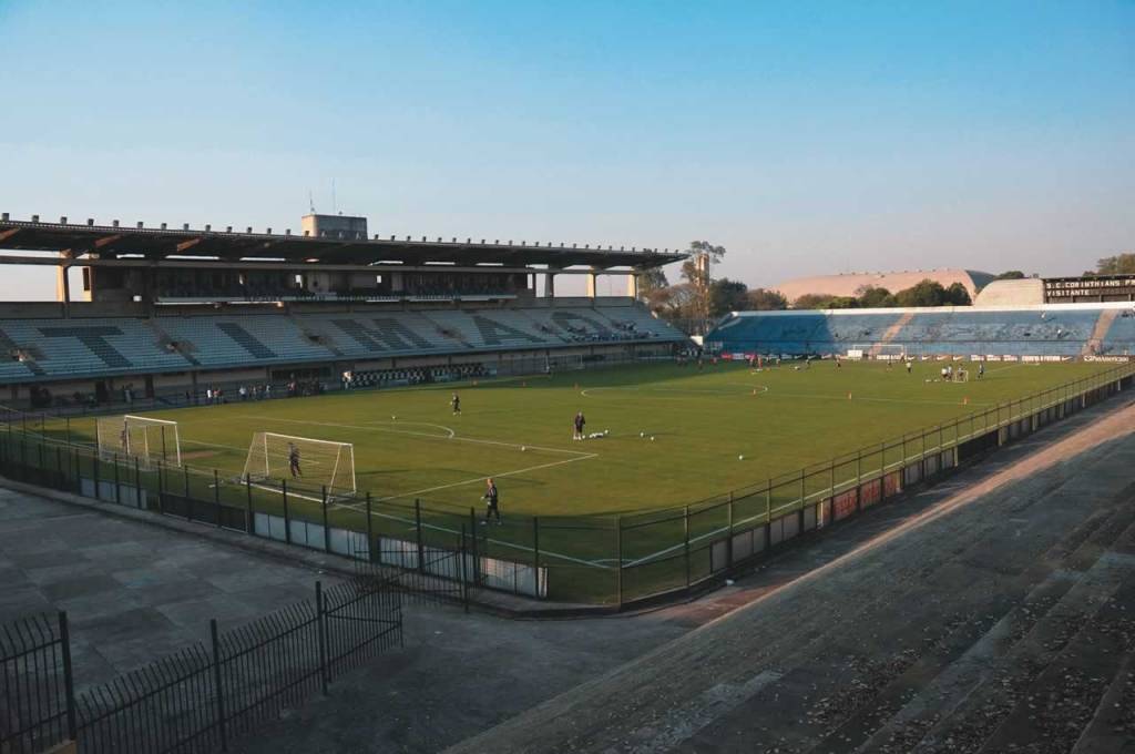 Prefeitura pode interditar sede do Corinthians