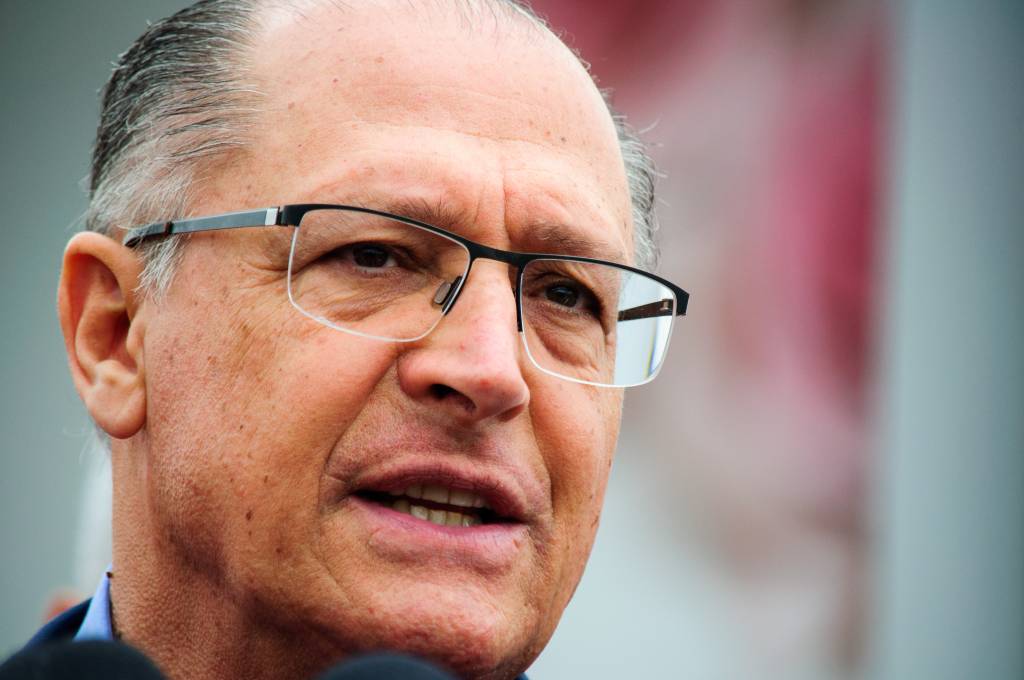 “Velocidade maior nas marginais é natural”, diz Alckmin