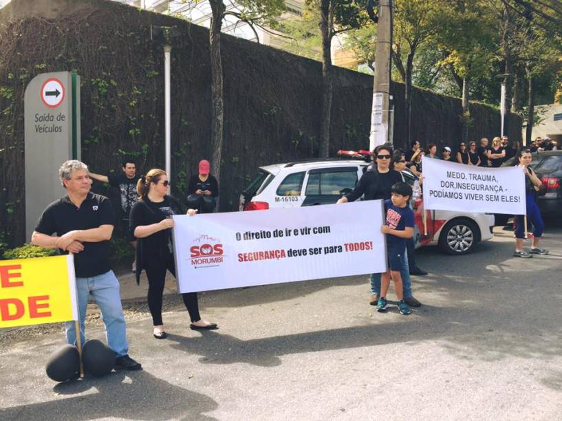 Manifesta&ccedil;&atilde;o no in&iacute;cio do m&ecirc;s pela morte de um morador durante assalto. Moradores do Morumbi criam "Roub&ocirc;metro", para chamar aten&ccedil;&atilde;o das autoridades da viol&ecirc;ncia no bairro