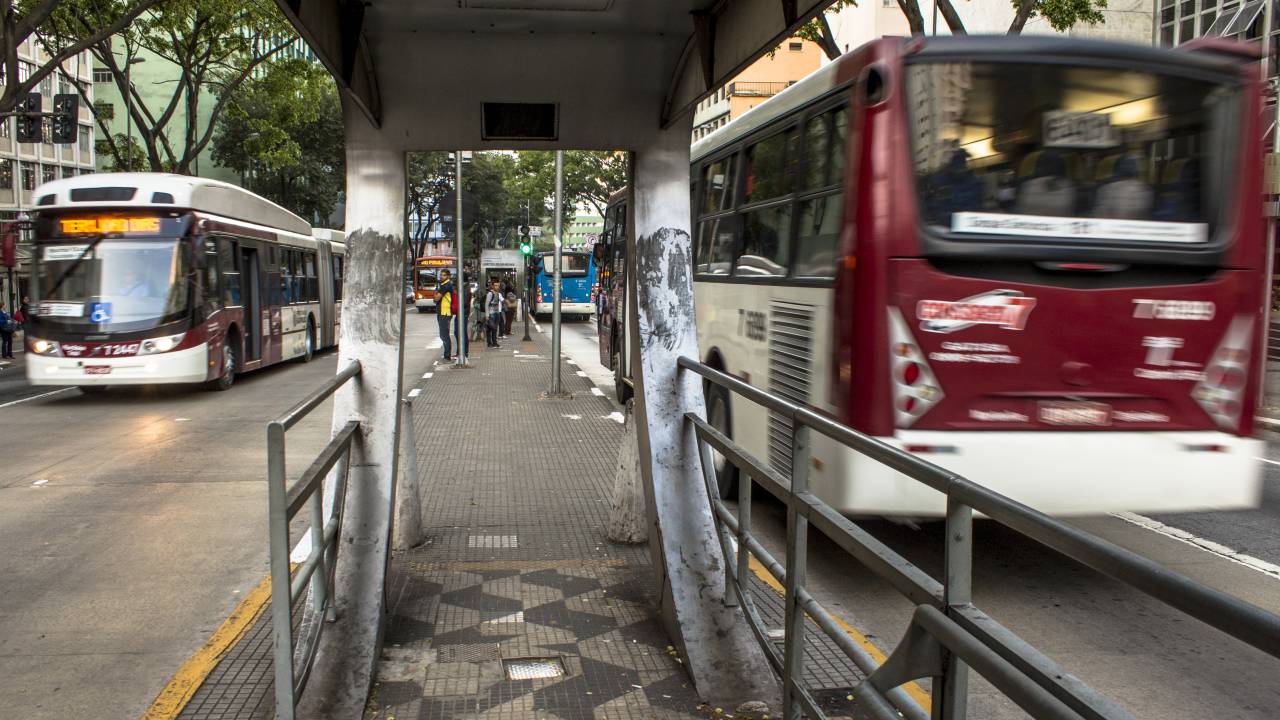Ônibus