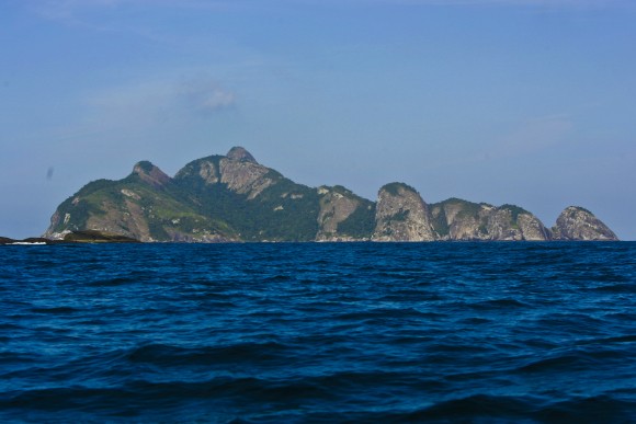 Embarcação está desaparecida no litoral há quatro dias