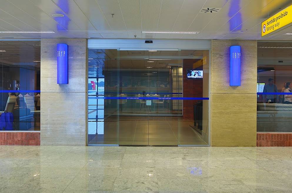 Cumbica inaugura hotel dentro do Terminal 3