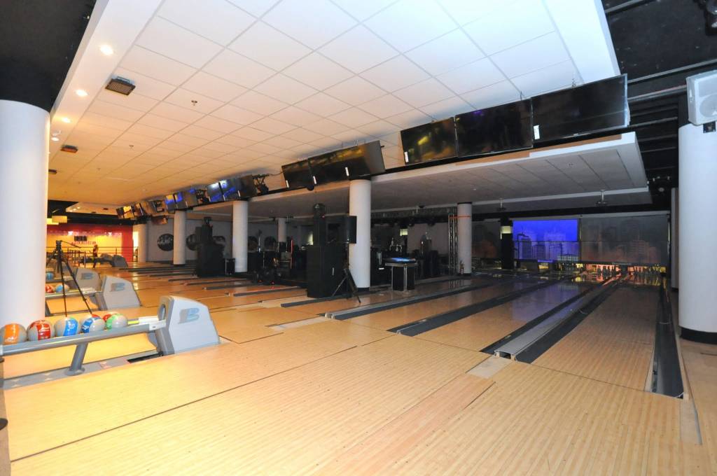 Villa Bowling, no Shopping West Plaza Villa Bowling, no Shopping West Plaza