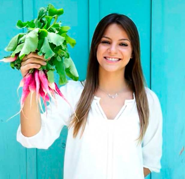 Elisa Fernandes, campeã do 1º MasterChef, lança comidas congeladas
