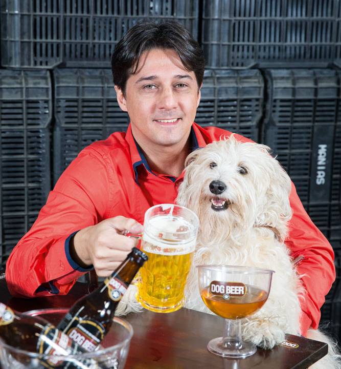 Lucas Marques - vinho para cachorro