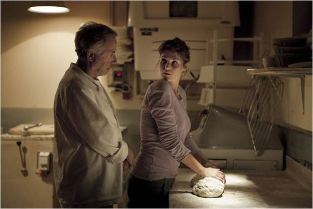 Gemma Bovery - A Vida Imita a Arte: Martin fica encantado com a beleza e jeito de Gemma Gemma Bovery - A Vida Imita a Arte: Martin fica encantado com a beleza e jeito de Gemma