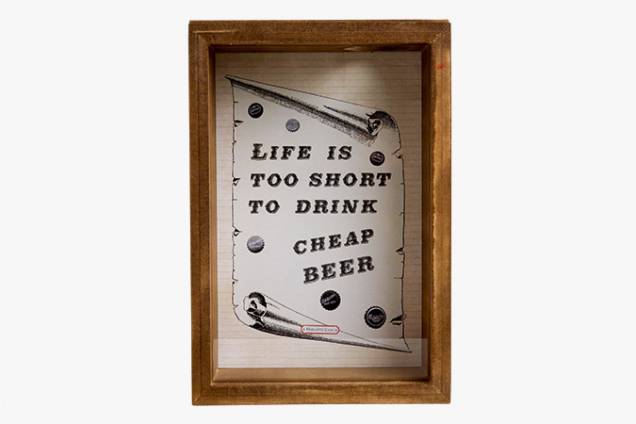 Quadro para colecionar tampinhas de cervejas especiais: R$ 148,00. Lar da Vila Quadro para colecionar tampinhas de cervejas especiais: R$ 148,00. Lar da Vila