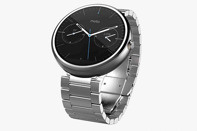 Rel&oacute;gio inteligente Moto 360, com pulseira met&aacute;lica: R$ 1 099,00. Motorola