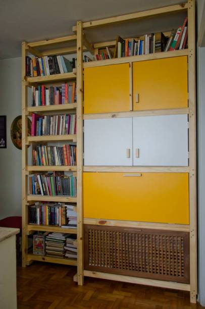 Farpa: estante Ovo, uma das primeiras peças do trio Farpa: estante Ovo, uma das primeiras peças do trio