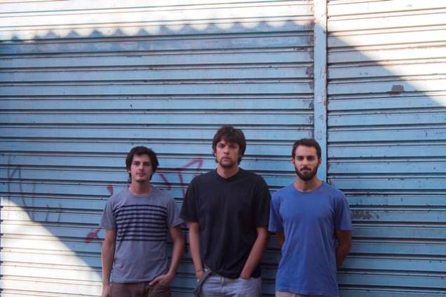 Victor Campos, Juliano Costa e André Carvalho: trio forma a marcenaria Farpa Victor Campos, Juliano Costa e André Carvalho: trio forma a marcenaria Farpa