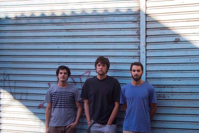 Victor Campos, Juliano Costa e Andr&eacute; Carvalho: trio forma a marcenaria Farpa