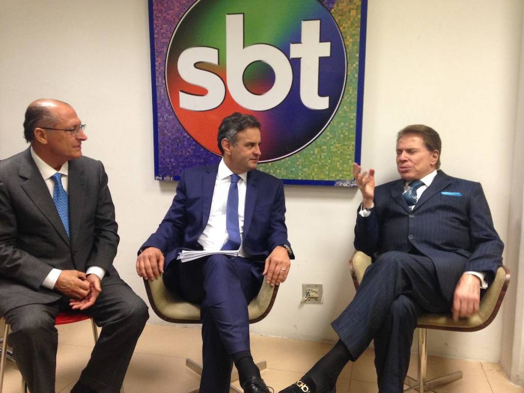 A&eacute;cio Neves e Geraldo Alckmin se encontram com Silvio Santos antes do debate presidencial no SBT