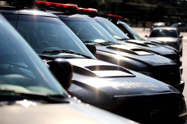 Polícia Federal prende doze em ação contra grupo ligado ao PCC