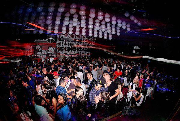 Funk, soul e pop embalam as baladas deste sábado