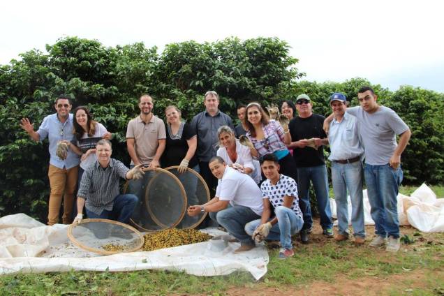 Da semente à xícara: turma será acompanhada pelos funcionários da fazenda Da semente à xícara: turma será acompanhada pelos funcionários da fazenda