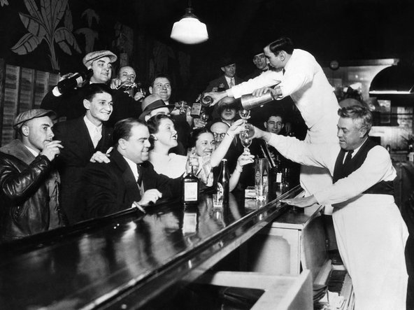bar lotado nove york