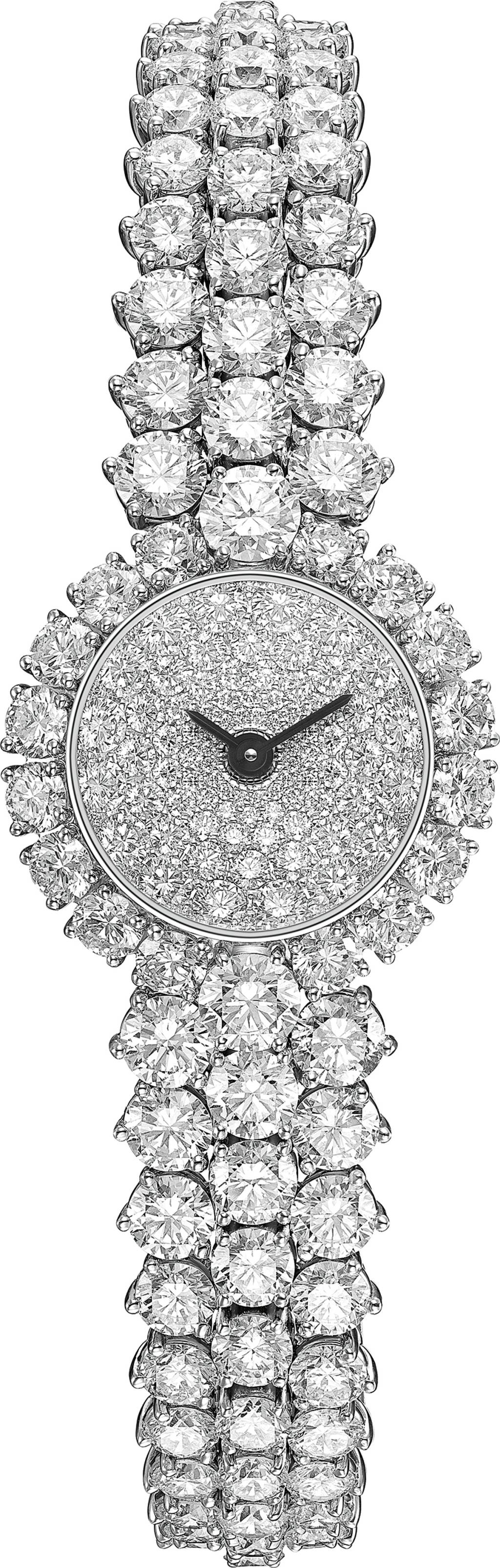 &Agrave; Cheval, Van Cleef & Arpels: case de 20 mil&iacute;metros cravado de diamantes