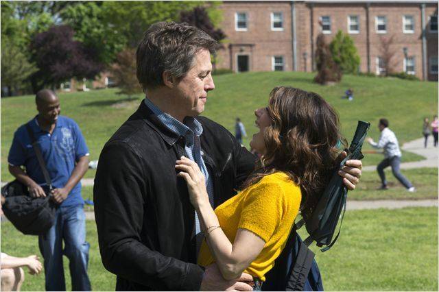 Virando a P&aacute;gina: est&atilde;o no elenco os atores Hugh Grant e Marisa Tomei