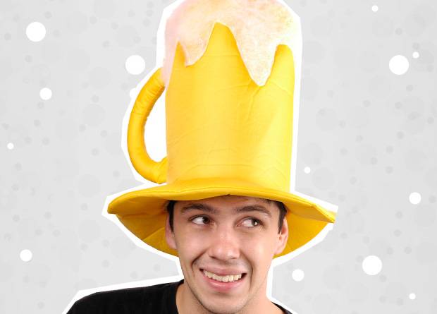 Magazine 25: chap&eacute;u caneca de chope (R$ 16,48)