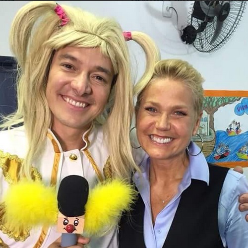 “Vou aprender a fazer programa ao vivo”, afirma Xuxa