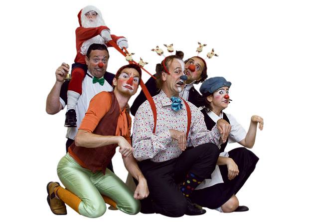 Palhaços se inspiram nas festividades para criar Circo de Natal