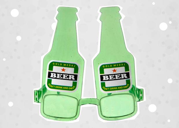 Magazine 25:&nbsp;&oacute;culos de cerveja (R$ 3,04)