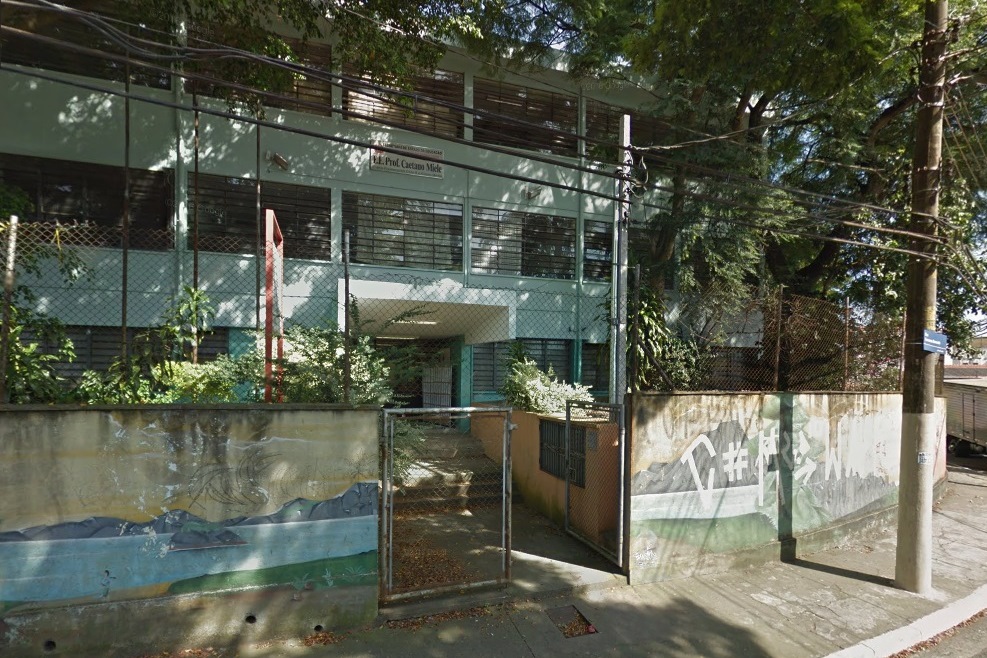 Alunas têm sintomas de intoxicação após comer creme de avelã em escola