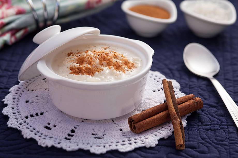 Dona Hortê: versão tradicional (R$ 8,00) Dona Hortê: versão tradicional (R$ 8,00)