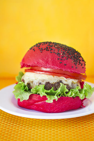 Feirinha Gastronômica: hambúrguer do Wings Burger Feirinha Gastronômica: hambúrguer do Wings Burger