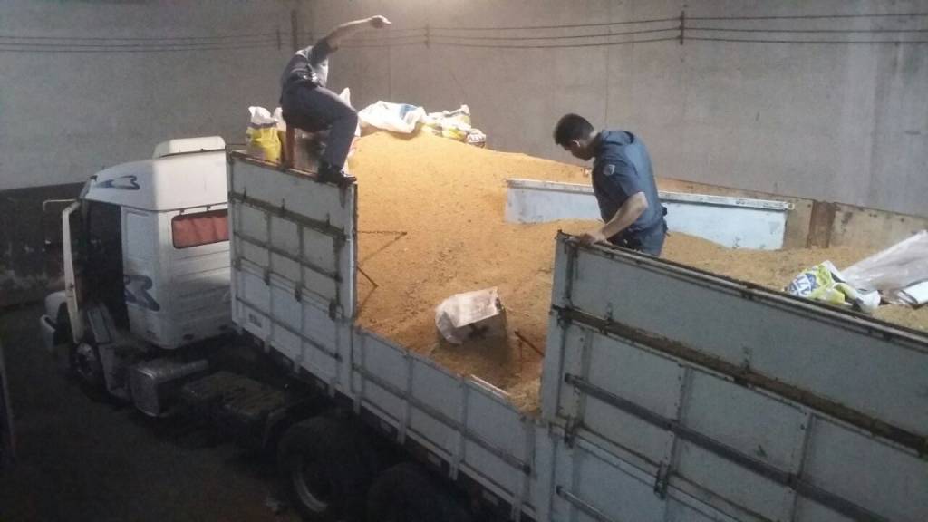 	Carreta estava em um galp&atilde;o na Vila Maria, na Zona Norte
